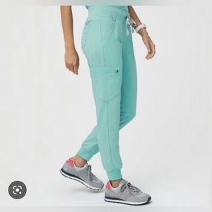 Figs Women's Teal Jogger Scrub Pants